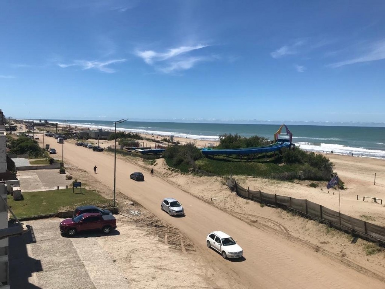 Excelente Departamento con Vista Plena al Mar - Posta III