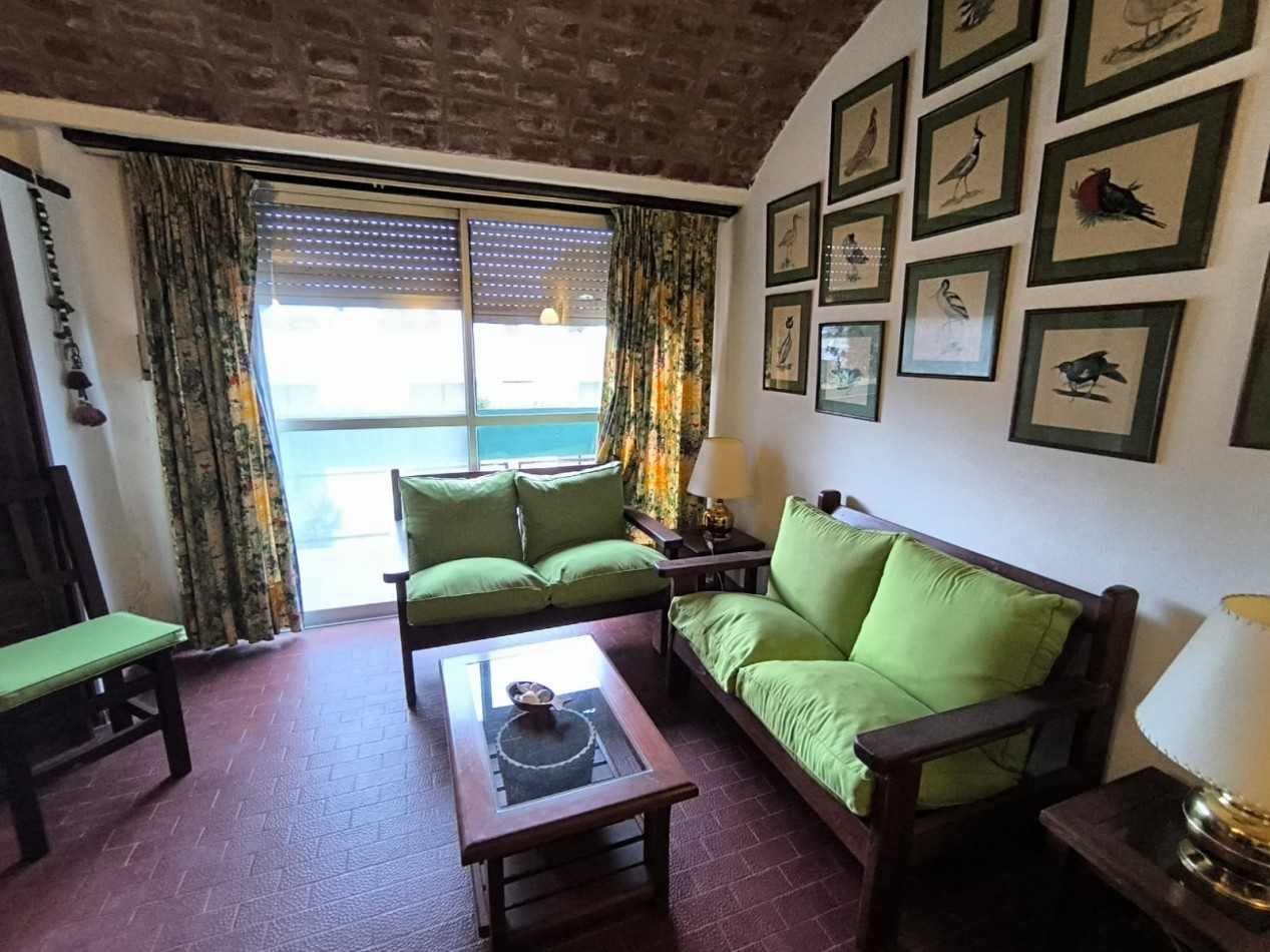 Departamento en Cazon 1024