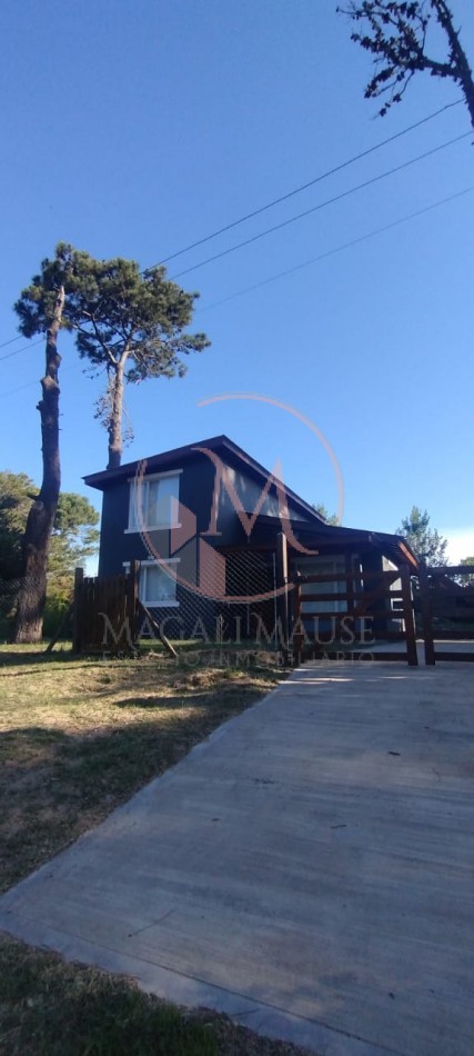 Casa minimalista en Valeria del Mar