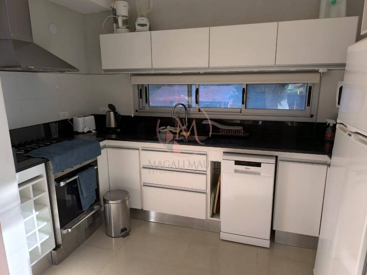 Moderno Departamento de 3 Ambientes en el Centro de Pinamar 