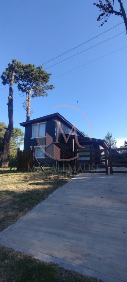 Casa minimalista en Valeria del Mar