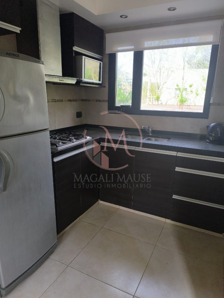 Valeria Point: Departamento con Pileta Climatizada a Metros del Centro