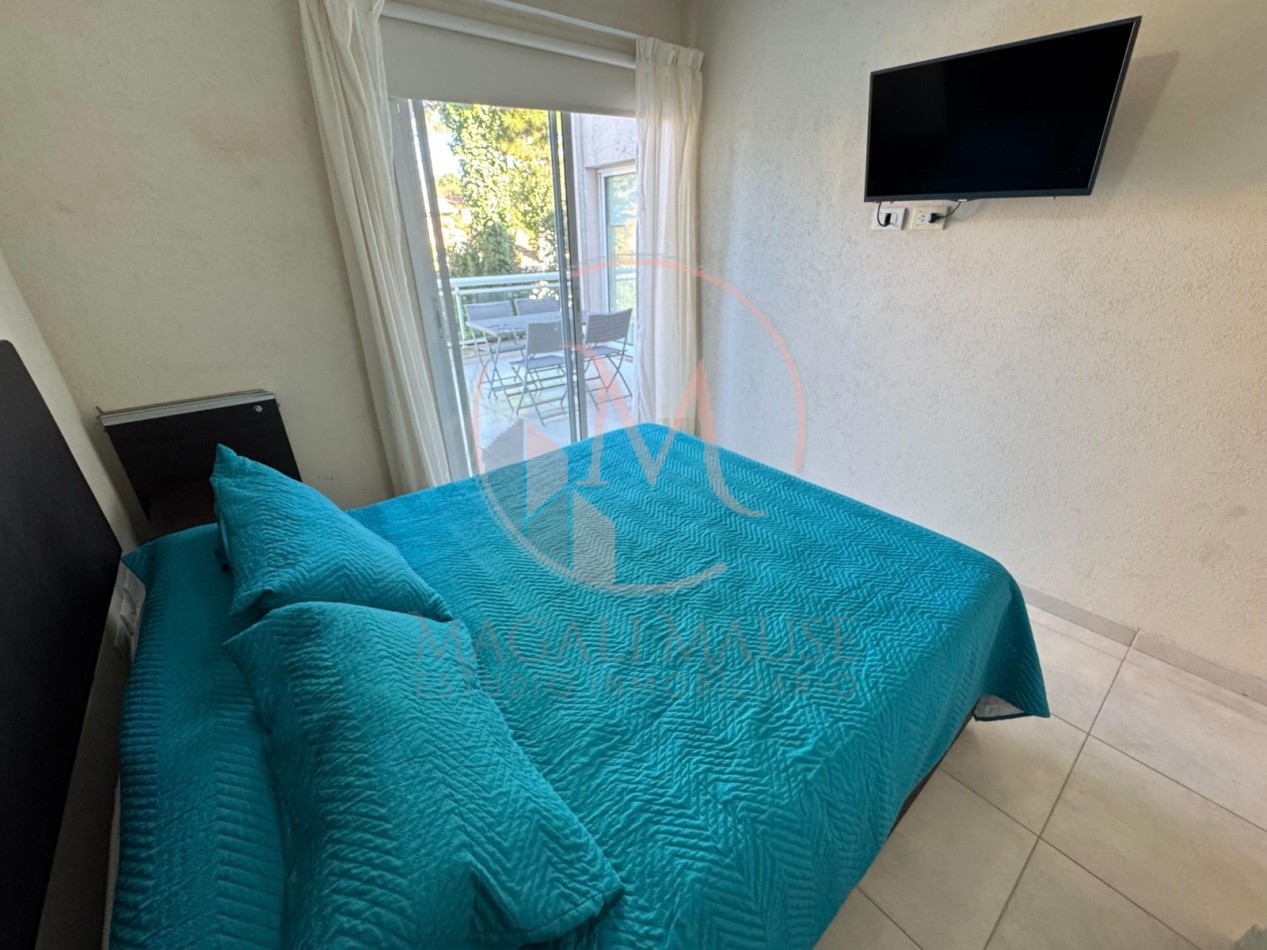 DEPARTAMENTO EN VENTA 3 AMBIENTES EN PINAMAR CON PILETA Y COCHERA