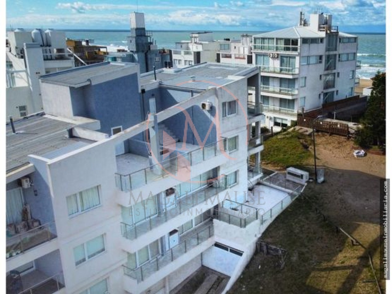 Departamento con vista al mar
