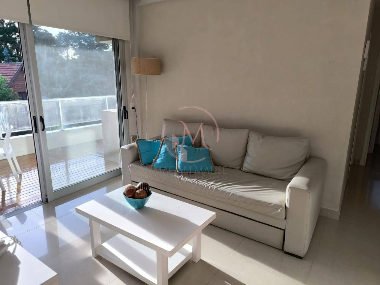 Moderno Departamento de 3 Ambientes en el Centro de Pinamar 