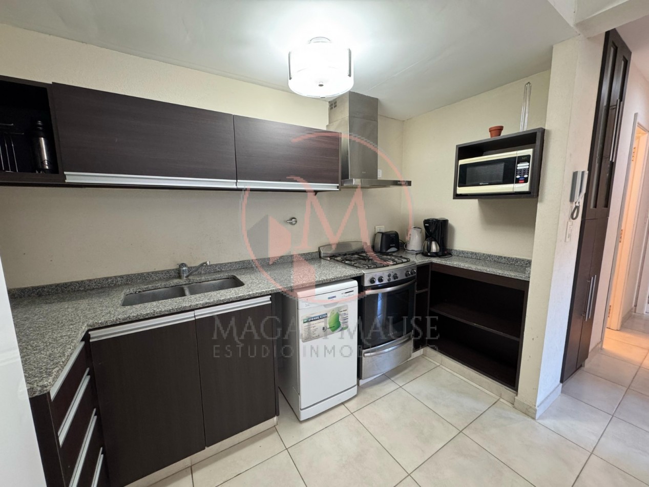DEPARTAMENTO EN VENTA 3 AMBIENTES EN PINAMAR CON PILETA Y COCHERA