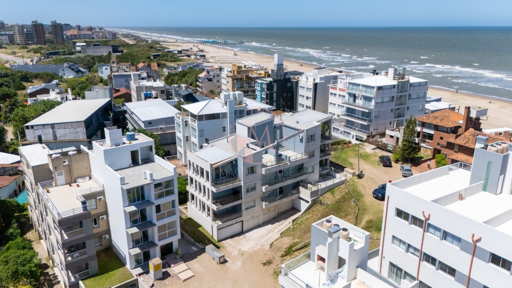 Pellegrini N° 75- UF. 6 (Disponible 2 quincena de febrero)