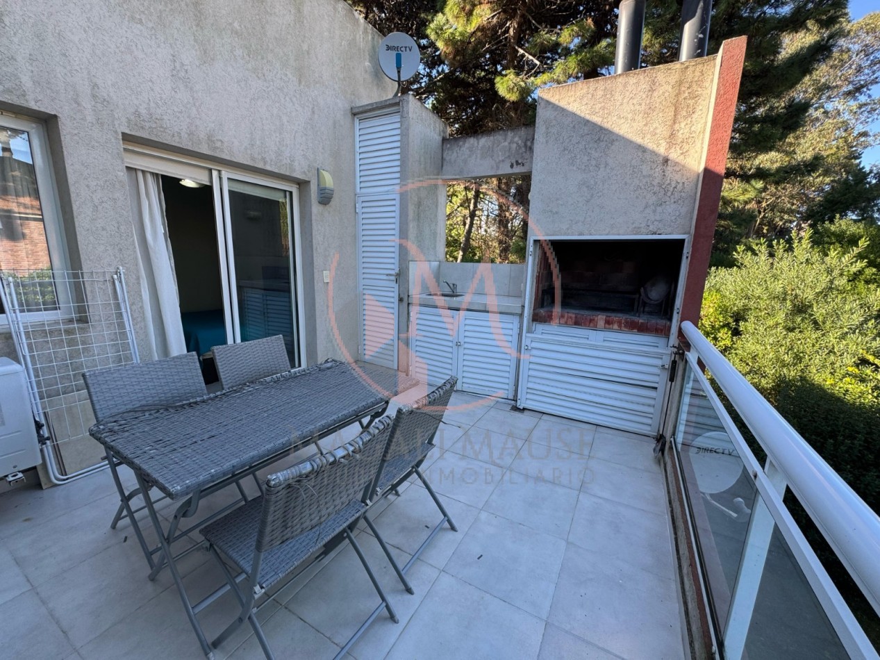 DEPARTAMENTO EN VENTA 3 AMBIENTES EN PINAMAR CON PILETA Y COCHERA