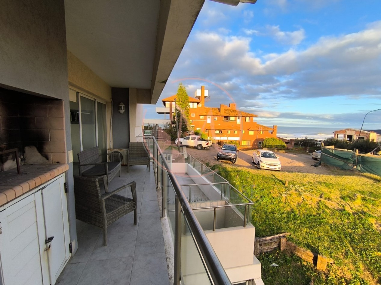 Departamento con vista al mar