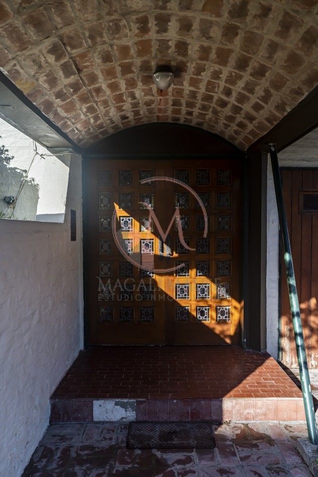 Departamento de 3 Ambientes en Cazon 1024
