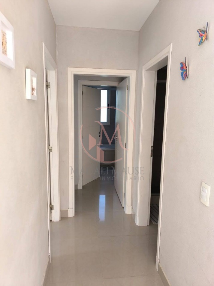 Moderno Departamento de 3 Ambientes en el Centro de Pinamar 