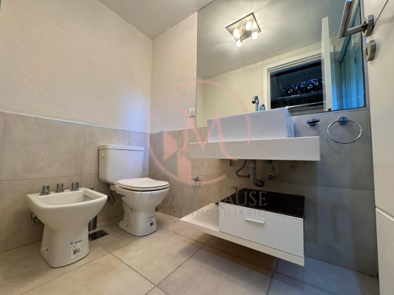 DEPARTAMENTO EN VENTA 3 AMBIENTES EN PINAMAR CON PILETA Y COCHERA