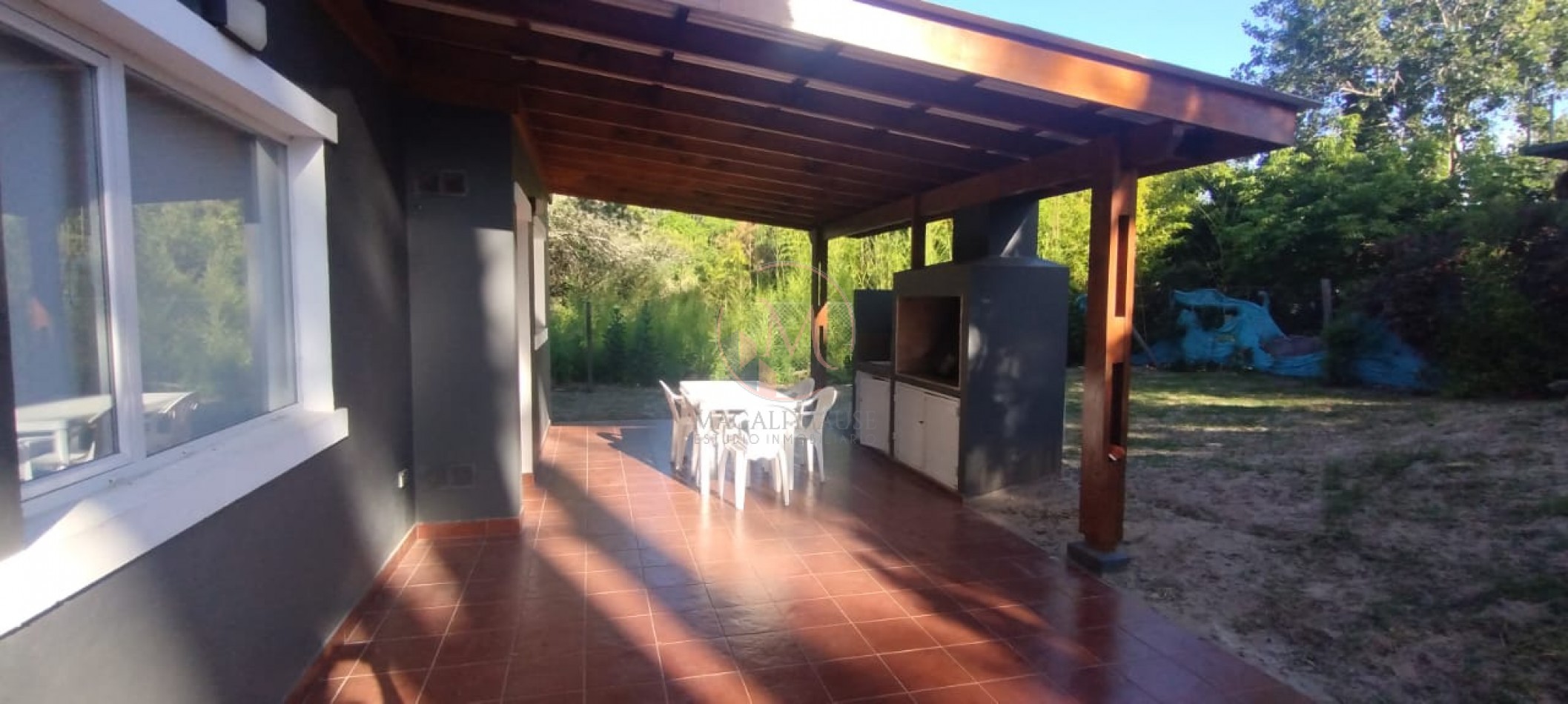 Casa minimalista en Valeria del Mar