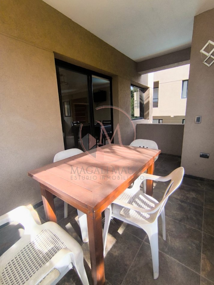 Valeria Point: Departamento con Pileta Climatizada a Metros del Centro