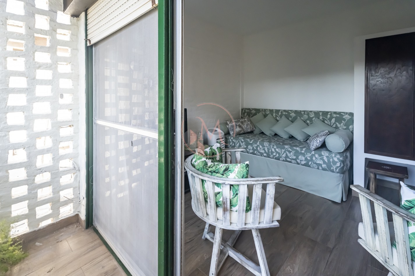 Departamento de 3 Ambientes en Cazon 1024