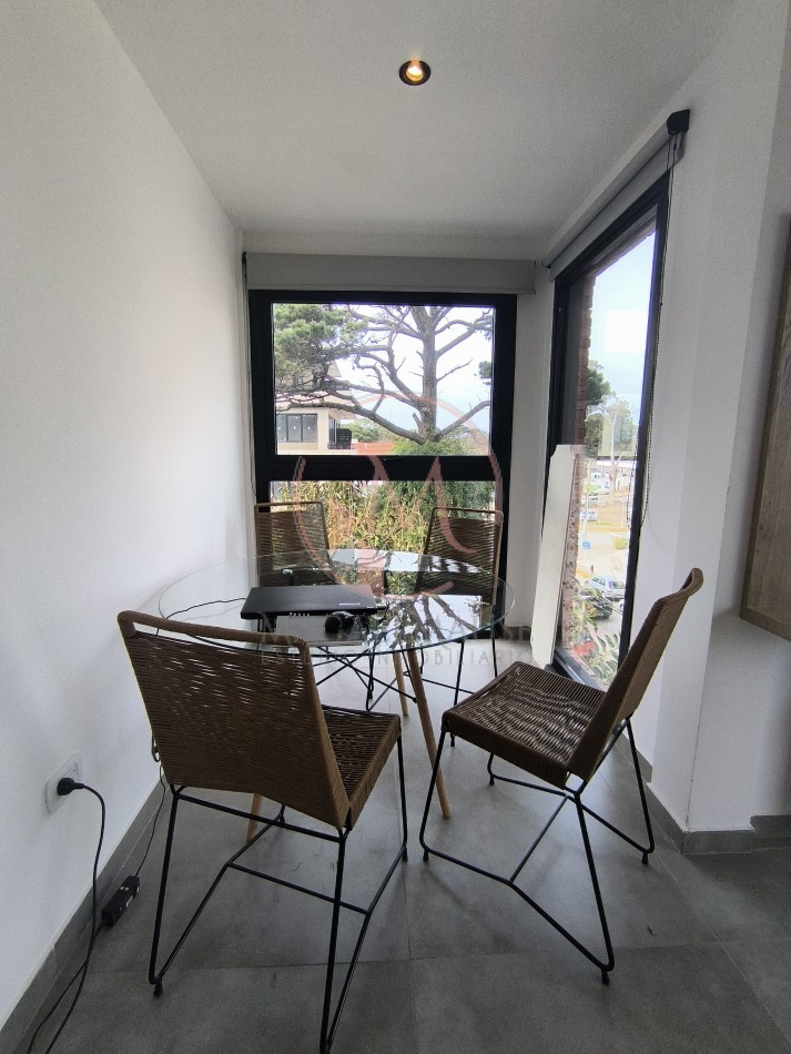 Departamento en Pinamar con Vista Panoramica, Pileta y Cochera