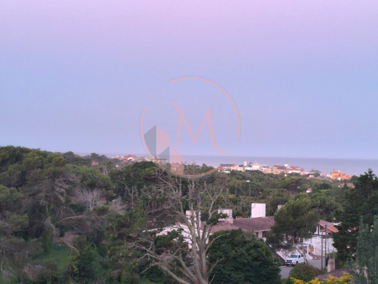 "Departamento de 2 Ambientes en el Corazon de Pinamar- Alquiler anual"