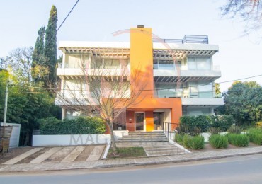 Departamento de 3 ambientes en duplex con cochera - Alquiler anual en Pinamar Centro U.F 10