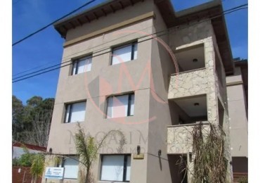 Valeria Point: Departamento con Pileta Climatizada a Metros del Centro