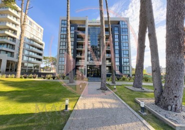 Positive Tower IV -1H